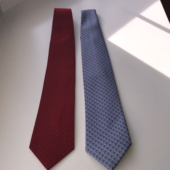 Set of 2 Claiborne ties - Picture 2 of 3